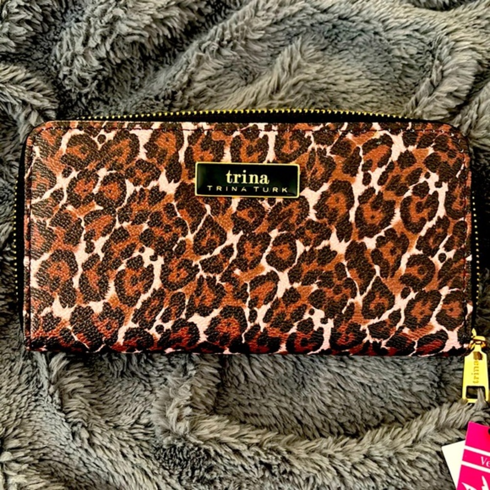 TRINA TURK ANIMAL PRINT WALLET